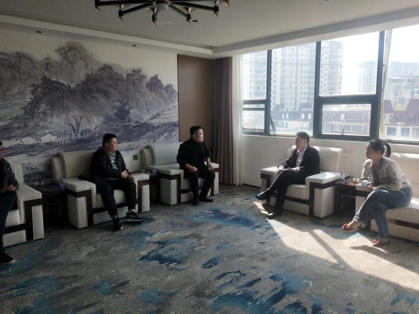 熊昆一行到供銷致億公司調研